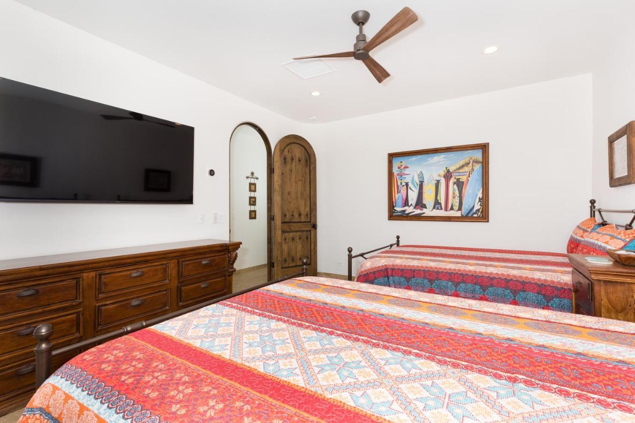 Apartamento Bella Sirena Beauty 201-c - Stunning Views & Beachfront Bliss *