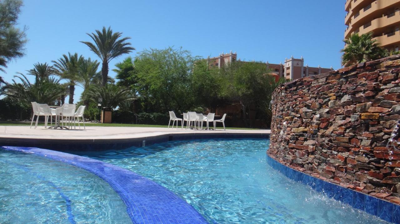Apartamento Bella Sirena Beauty 201-c - Stunning Views & Beachfront Bliss